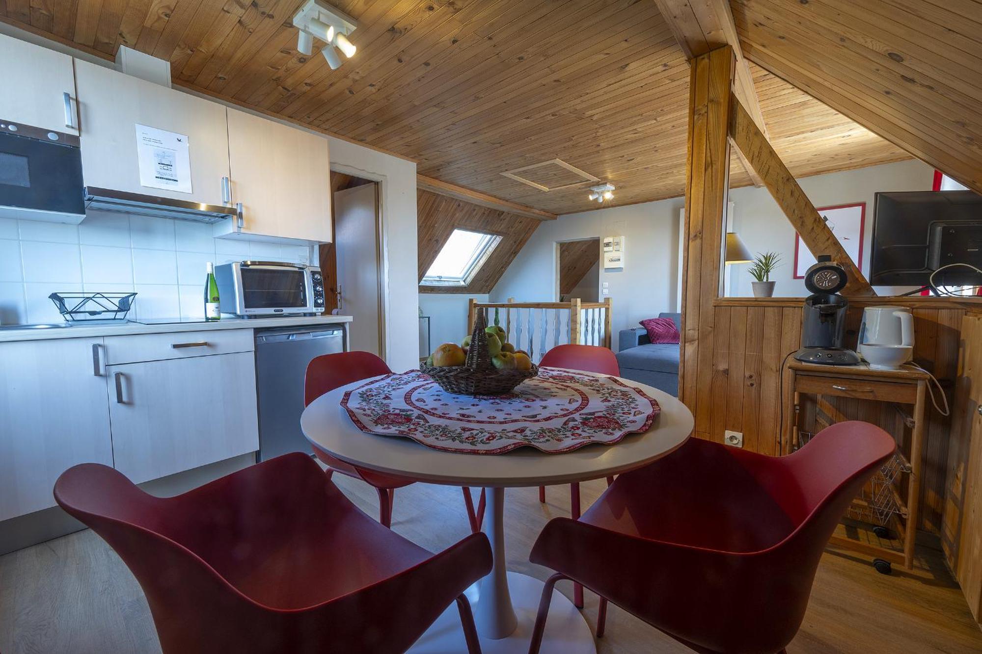 Riesling - Vue Imprenable Sur Le Vignoble - Renove Recemment - Parking Gratuit Apartment Riquewihr Exterior photo